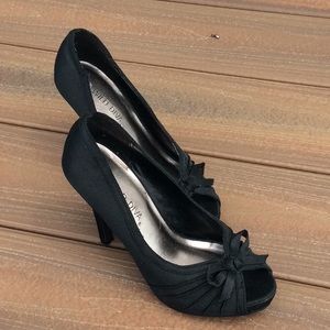 Wild Diva Black heels